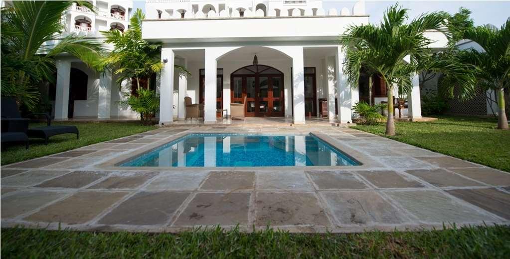 Lantana Galu Beach Diani Beach Exterior photo